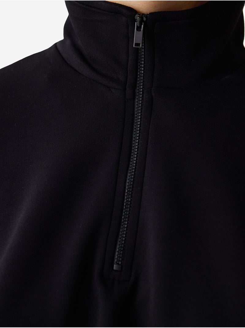 Sweat court à col montant silky feel penti Noir - Kiabi