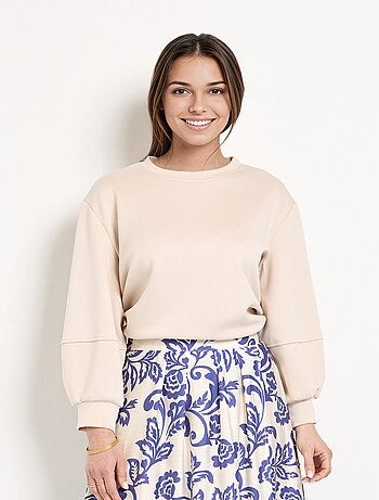 Sweat court col rond en maille douce