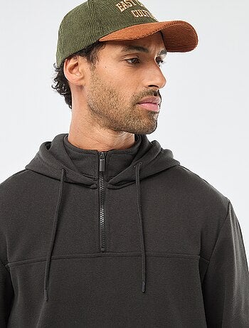 Sweat en molleton à capuche avec ouverture zippée au col