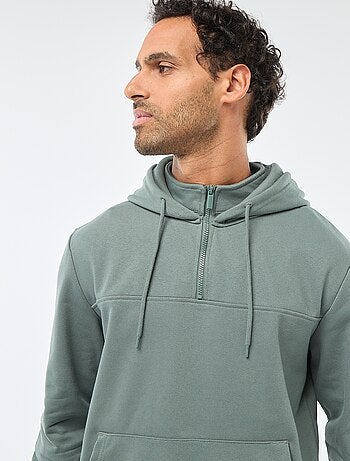 Sweat en molleton à capuche avec ouverture zippée au col