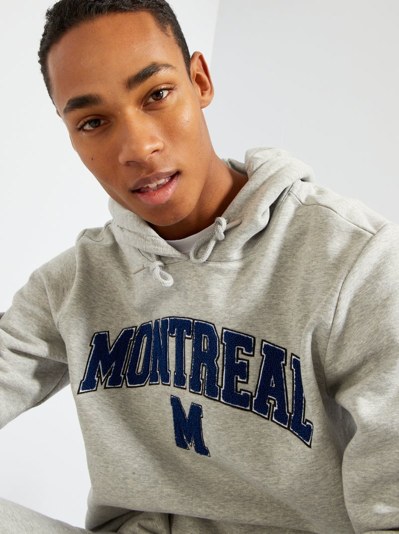 Sweat en molleton avec imprimé en relief Gris - Kiabi