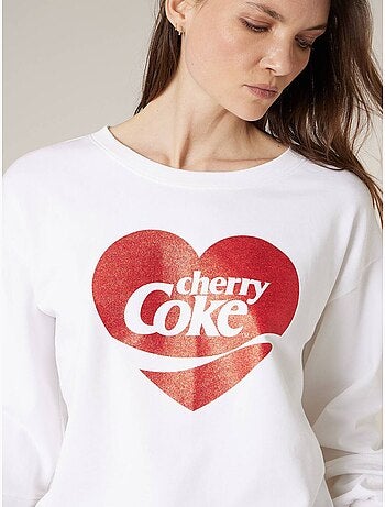 Sweat femme en coton doux deeluxe x COCA-Cola
'Deeluxe'