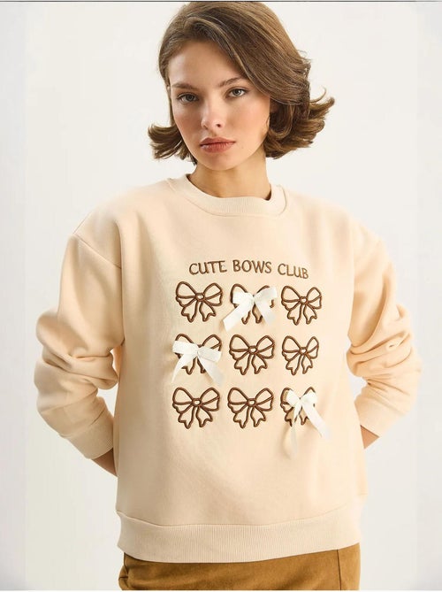 Sweat-shirt à manches longues et col rond imprimé côtelé lucci - Kiabi Sweat-shirt à manches longues et col rond imprimé côtelé lucci - Kiabi