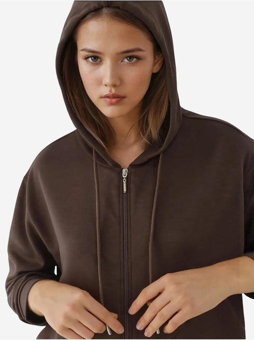 Sweat-shirt à manches longues et col zippé à motifs hiccup - Kiabi Sweat-shirt à manches longues et col zippé à motifs hiccup - Kiabi