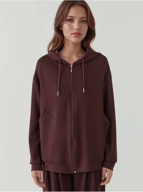 Sweat-shirt à manches longues et col zippé à motifs - Kiabi Sweat-shirt à manches longues et col zippé à motifs - Kiabi