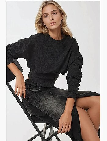 Sweat-shirt ajusté en tricot à col ras du cou et corset hiccup