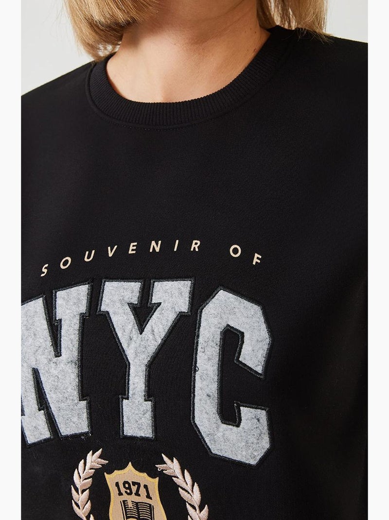 Sweat-shirt brodé à trois fils lucci Noir - Kiabi