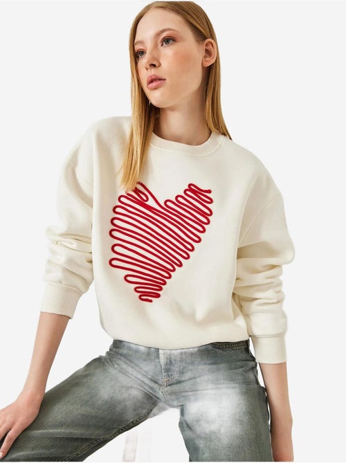Sweat-shirt brodé cœur lucci - Kiabi Sweat-shirt brodé cœur lucci - Kiabi