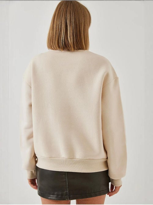 Sweat-shirt brodé cœur lucci - Kiabi Sweat-shirt brodé cœur lucci - Kiabi