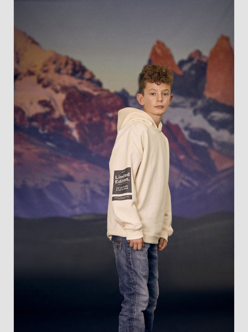 Sweat-Shirt capuche BRUNOBO 'Le Temps Des Cerises' Blanc - Kiabi