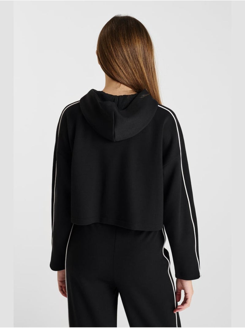 Sweat-Shirt capuche FRIPIGI 'Le Temps Des Cerises' Noir - Kiabi