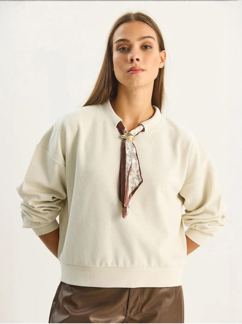 Sweat-shirt côtelé à col rond avec détail d'écharpe Beige argile - Kiabi