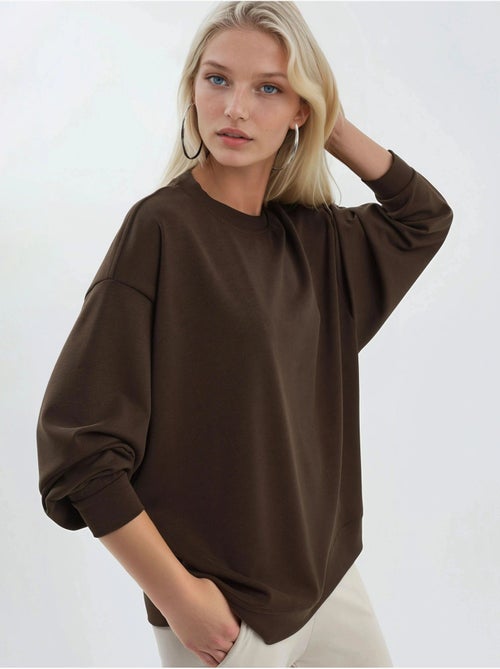 Sweat-shirt en maille à col rond coupe décontractée busem - Kiabi Sweat-shirt en maille à col rond coupe décontractée busem - Kiabi