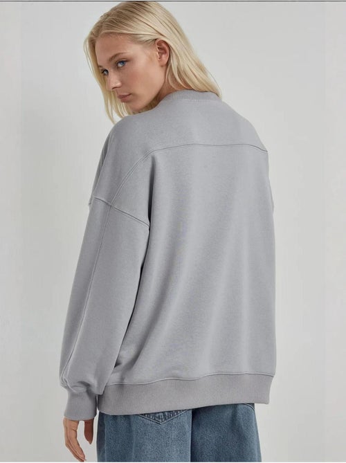 Sweat-shirt en tricot à col rond et coupe décontractée - Kiabi Sweat-shirt en tricot à col rond et coupe décontractée - Kiabi