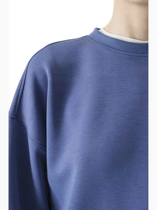 Sweat-shirt femme silky touch au toucher soyeux penti - Kiabi Sweat-shirt femme silky touch au toucher soyeux penti - Kiabi