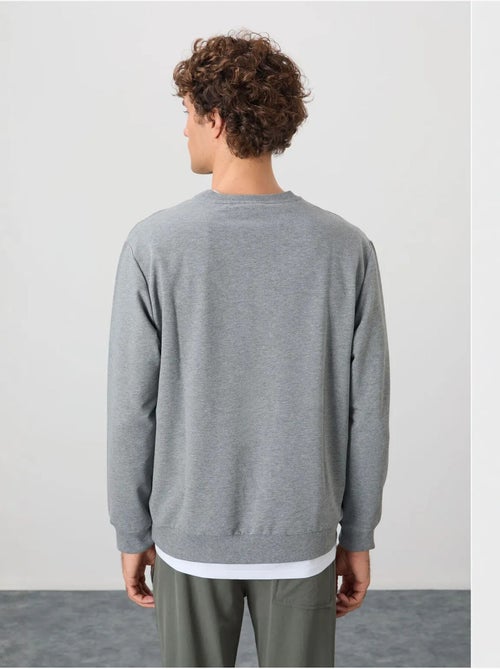 Sweat-shirt homme col rond uni tommy - Kiabi Sweat-shirt homme col rond uni tommy - Kiabi