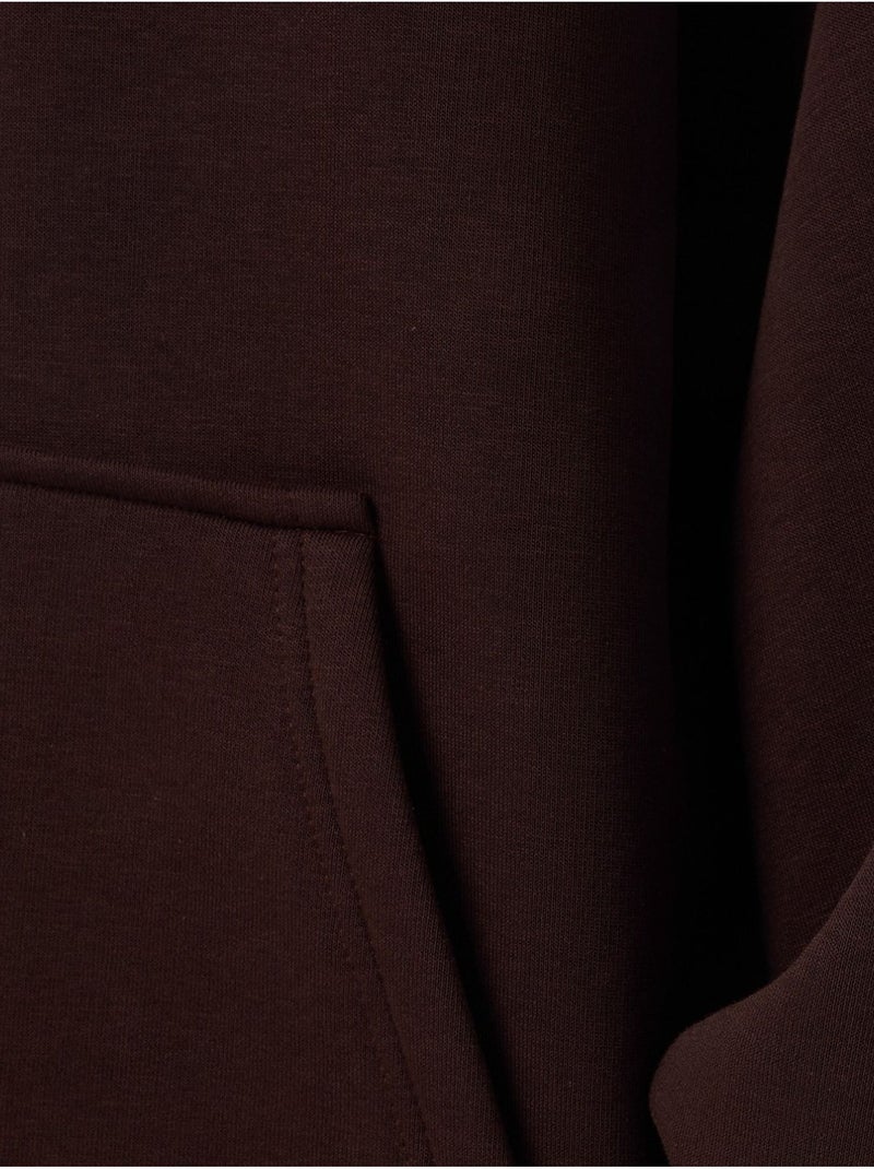 Sweat-shirt oversize à capuche et coupe ample avec poche kangourou Marron - Kiabi
