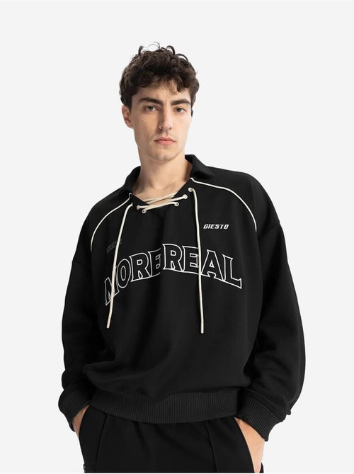 Sweat-shirt oversize giesto à col rond et détail cravate - Kiabi Sweat-shirt oversize giesto à col rond et détail cravate - Kiabi