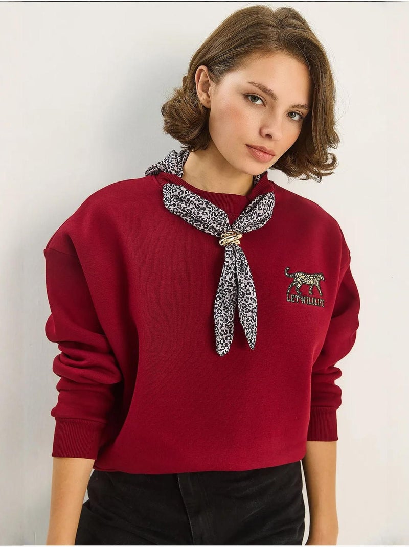 Sweat-shirt ras du cou brodé à imprimé léopard lucci Rouge bordeaux - Kiabi