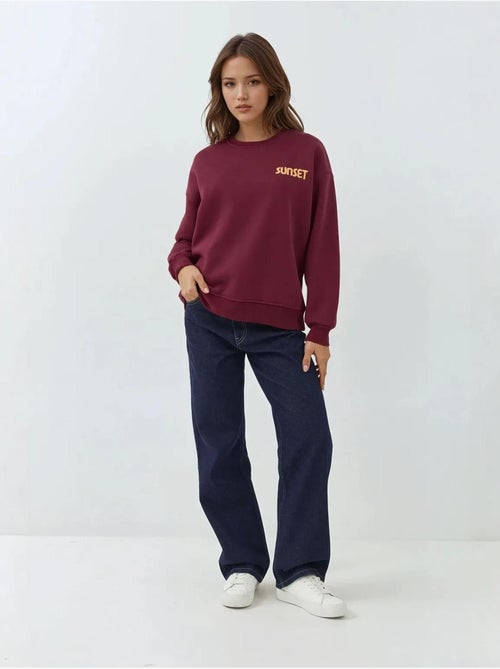 Sweat-shirt ras du cou brodé - Kiabi Sweat-shirt ras du cou brodé - Kiabi
