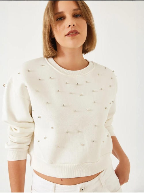 Sweat-shirt ras du cou lucci en tissu brossé triple fil orné de perles - Kiabi Sweat-shirt ras du cou lucci en tissu brossé triple fil orné de perles - Kiabi
