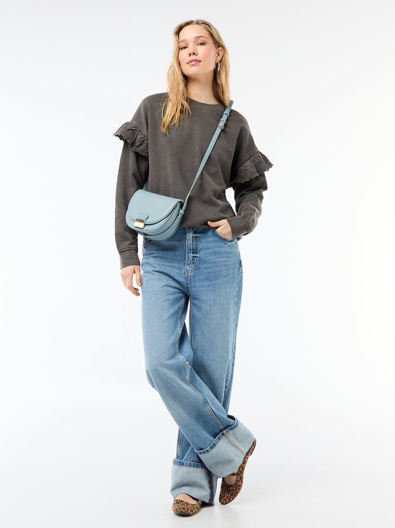 Sweat uni avec volants en borderies anglaises sur les manches Gris - Kiabi