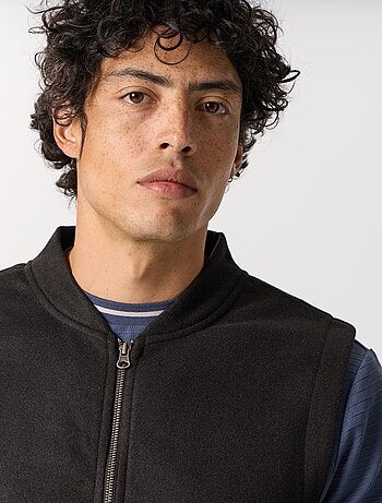 Sweat zippé sans manches