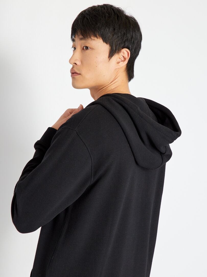 Sweat zippée en maille à relief noir - Kiabi