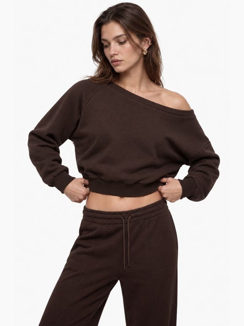 Sweatshirt à manches longues et col bateau asymétrique hiccup - Kiabi Sweatshirt à manches longues et col bateau asymétrique hiccup - Kiabi