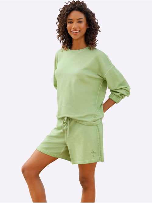 Sweatshirt Délavage > Tendance - Taille Standard - Helline - Kiabi Sweatshirt Délavage > Tendance - Taille Standard - Helline - Kiabi
