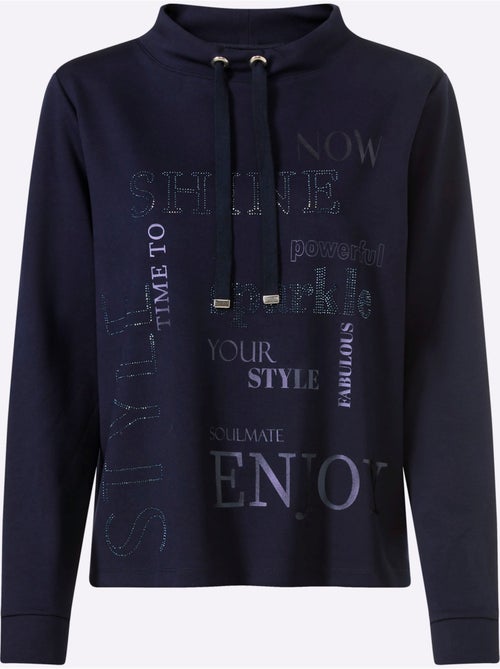 Sweatshirt Imprimé Avec Pierres Brillantes Fantaisie - Taille Standard - Helline - Kiabi Sweatshirt Imprimé Avec Pierres Brillantes Fantaisie - Taille Standard - Helline - Kiabi