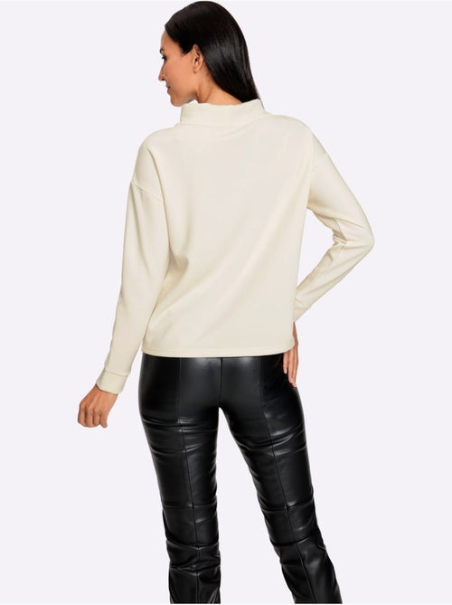 Sweatshirt Inscription En Polaire Douce - Taille Standard - Helline - Kiabi Sweatshirt Inscription En Polaire Douce - Taille Standard - Helline - Kiabi