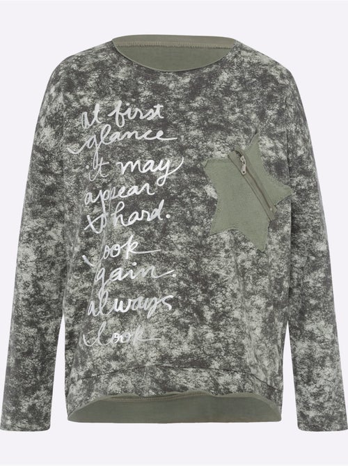 Sweatshirt Joli Aspect Batik - Taille Standard - Helline - Kiabi Sweatshirt Joli Aspect Batik - Taille Standard - Helline - Kiabi