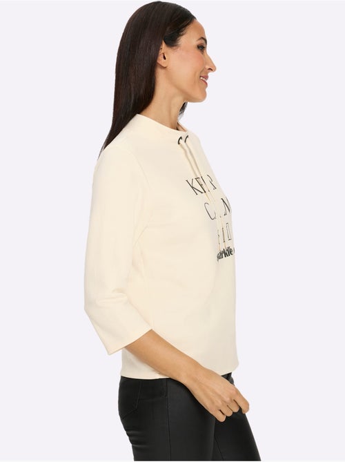 Sweatshirt Large Col Montant Avec Coulisse - Taille Standard - Helline - Kiabi Sweatshirt Large Col Montant Avec Coulisse - Taille Standard - Helline - Kiabi