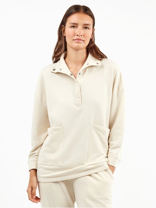 Sweatshirt molletonnée oversize col boutons - Kiabi Sweatshirt molletonnée oversize col boutons - Kiabi