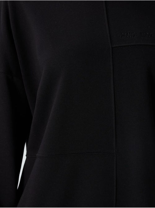 Sweatshirt oversize à col rond tommy - Kiabi Sweatshirt oversize à col rond tommy - Kiabi