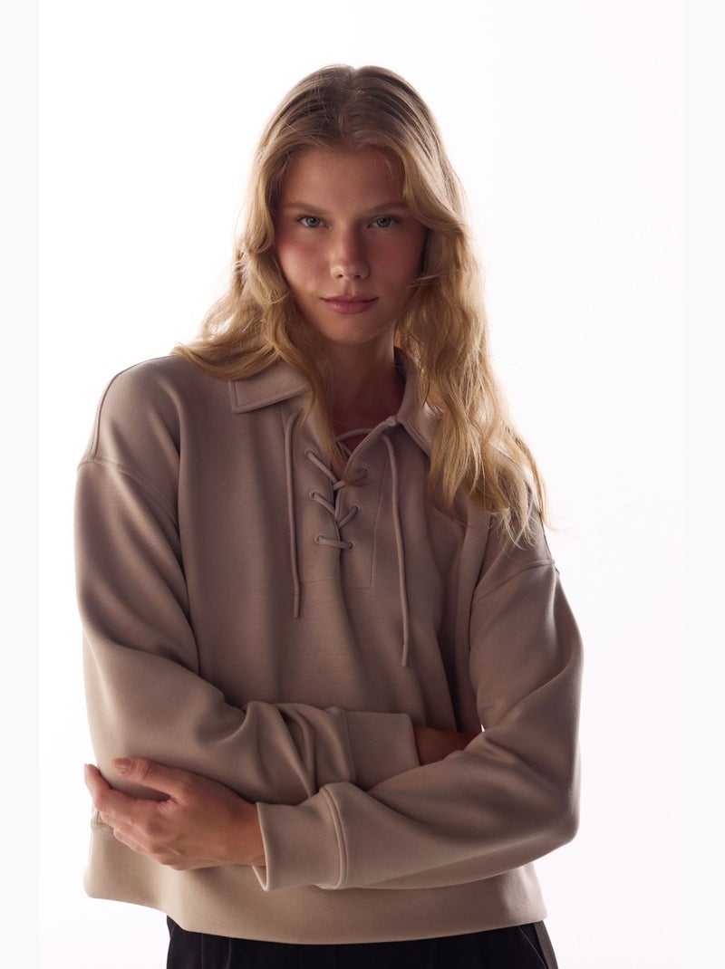 Sweatshirt silky touch à lacets et manches longues penti Beige argile - Kiabi