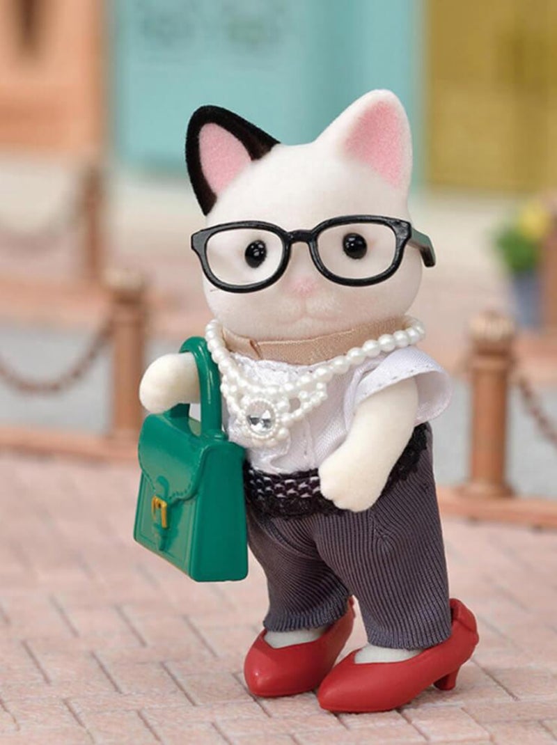 Sylvanian Families 5462 :  La valisette de mode et grande soeur chat bicolore Multicolore - Kiabi