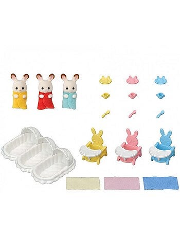 Sylvanian Families 5532 : Les triplés lapin chocolat et accessoires puériculture