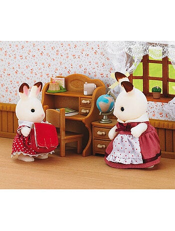 Sylvanian Family 5016 : Fillette lapin chocolat dans le bureau