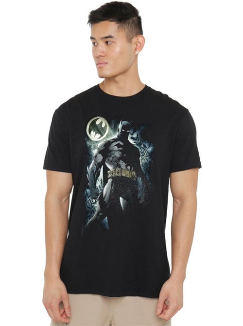 T-shirt - the dark knight : le chevalier noir (batman) - Kiabi T-shirt - the dark knight : le chevalier noir (batman) - Kiabi