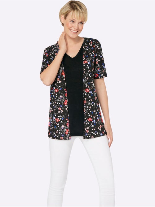 T-shirt 2 en 1 à motif floral avec col V et manches courtes - Taille standard - Moda Vilona - Kiabi T-shirt 2 en 1 à motif floral avec col V et manches courtes - Taille standard - Moda Vilona - Kiabi