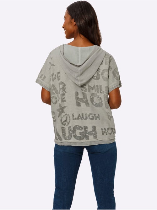 T-shirt à Capuche élégante Qualité - Taille Standard - Helline - Kiabi T-shirt à Capuche élégante Qualité - Taille Standard - Helline - Kiabi