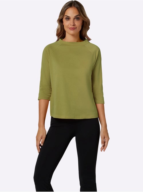 T-shirt à col corolle avec manches raglan 3/4 en matière confortable - taille standard - moda vilona - Kiabi T-shirt à col corolle avec manches raglan 3/4 en matière confortable - taille standard - moda vilona - Kiabi