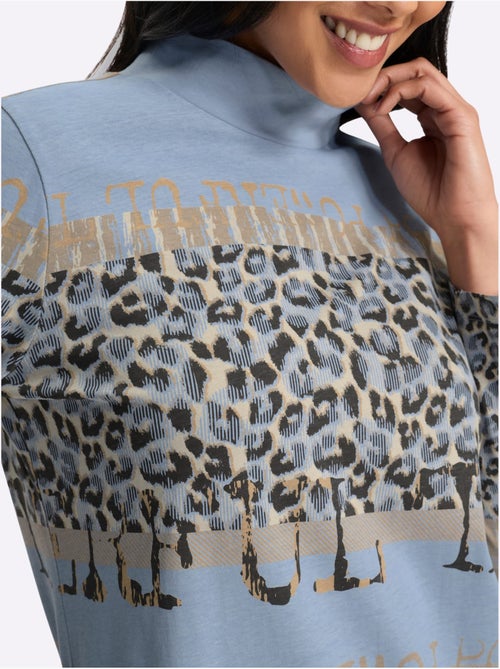 T-shirt à col montant col montant tendance - taille standard - moda vilona - Kiabi T-shirt à col montant col montant tendance - taille standard - moda vilona - Kiabi
