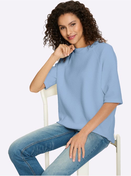 T-shirt à Col Montant Structure 3d - Taille Standard - Helline - Kiabi T-shirt à Col Montant Structure 3d - Taille Standard - Helline - Kiabi
