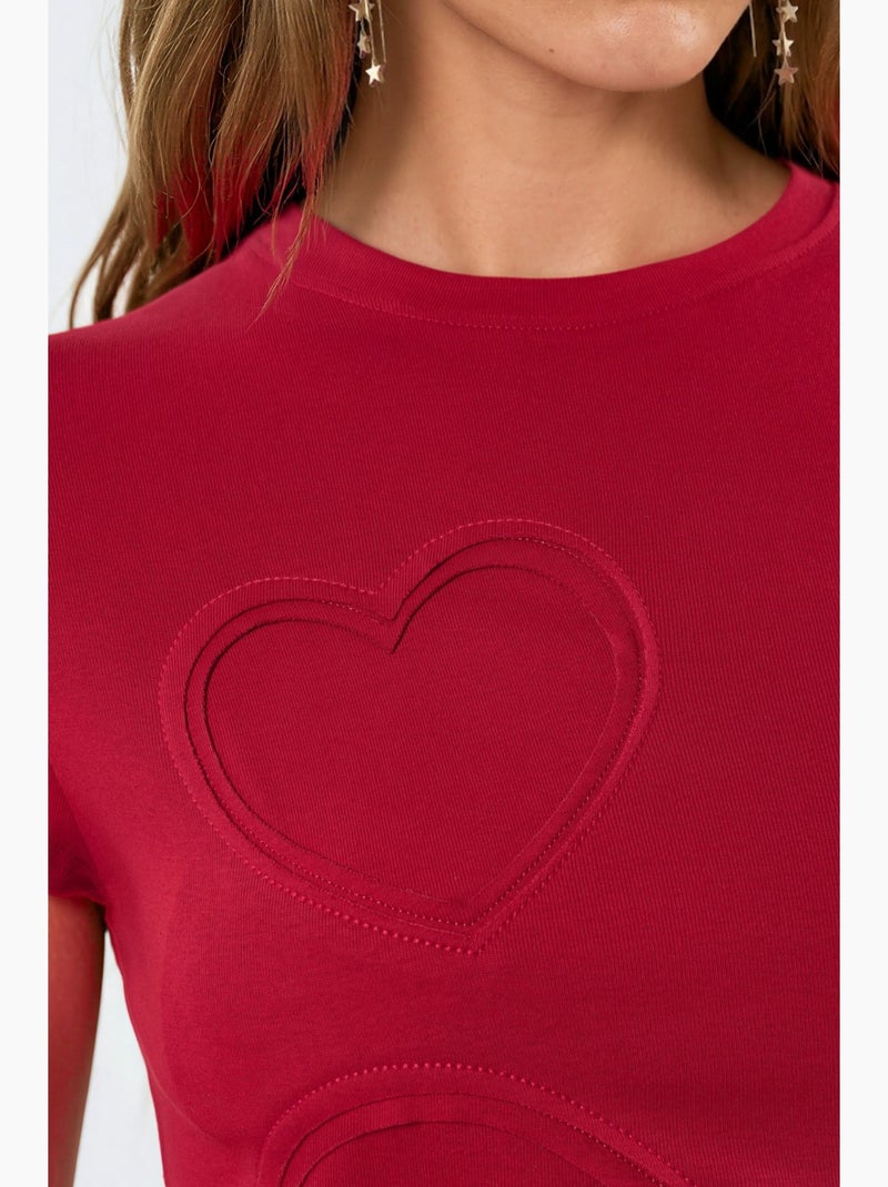 T-shirt à col rond avec imprimé de cœurs brodés busem Rouge - Kiabi