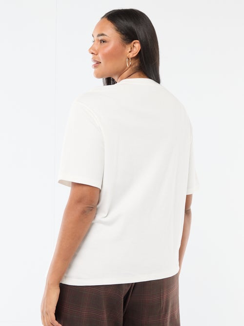 T-shirt à col rond drapé avec bijou fantaisie - Kiabi