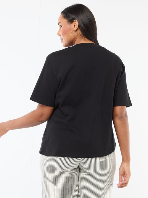 T-shirt à col rond drapé avec bijou fantaisie - Kiabi