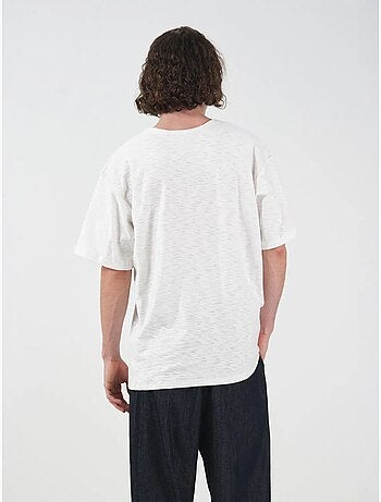 T-shirt à col rond et boutons giesto